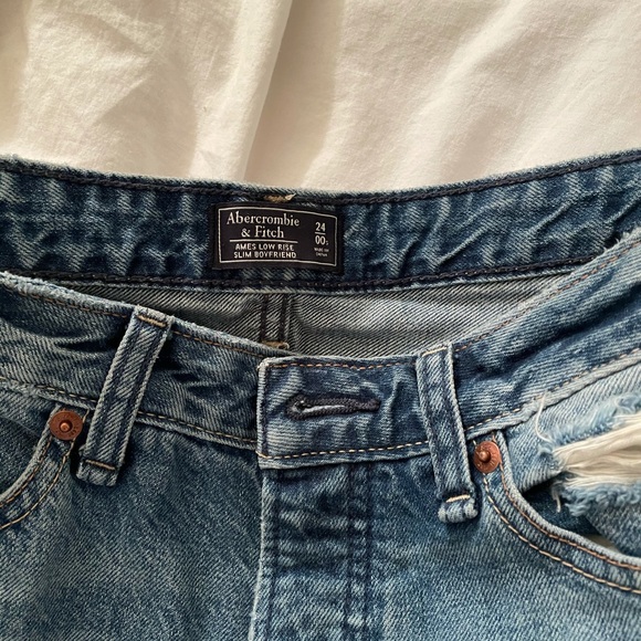 Abercrombie & Fitch jeans - Picture 4 of 4